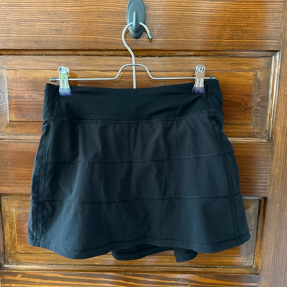 Lululemon Athletica Lined Black Pleated Skort
